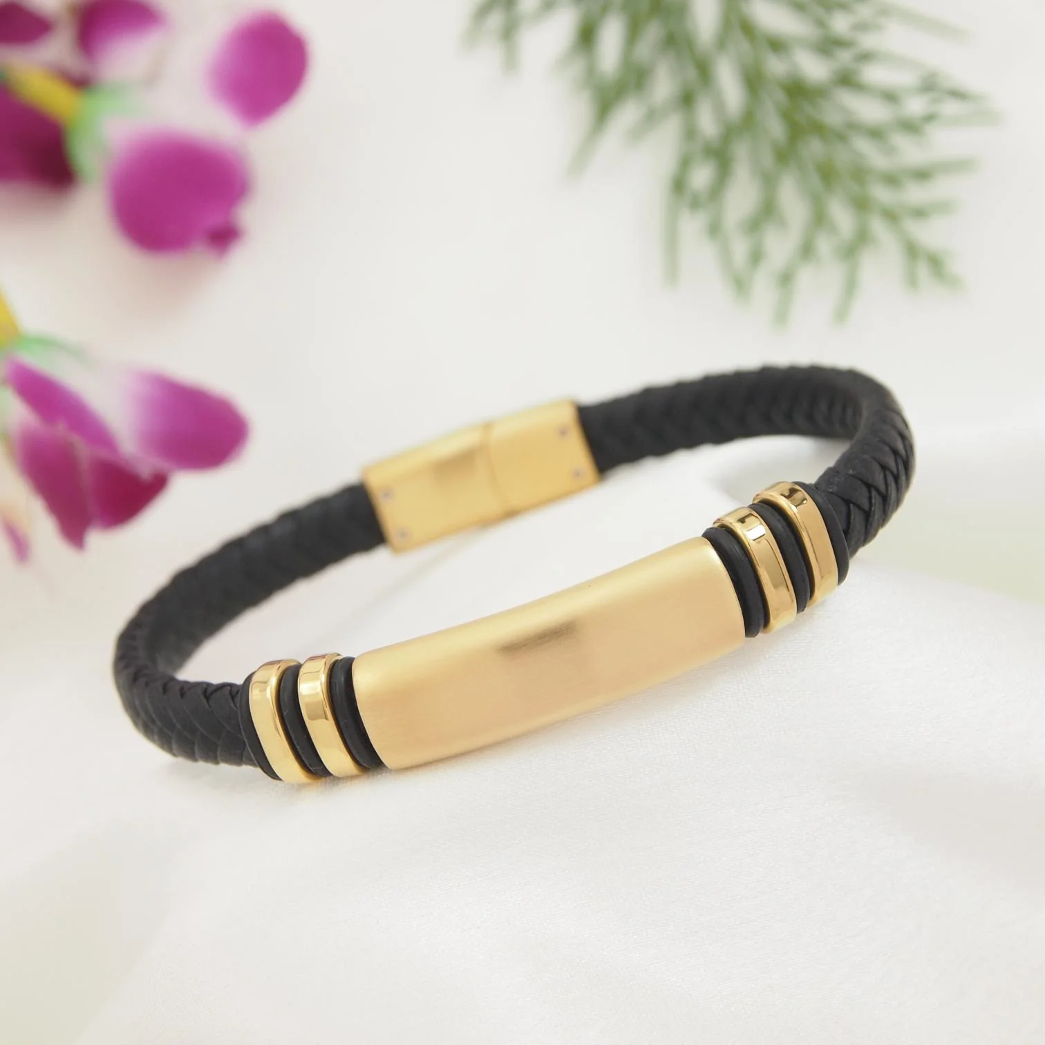 Leather Golden Bracelet
